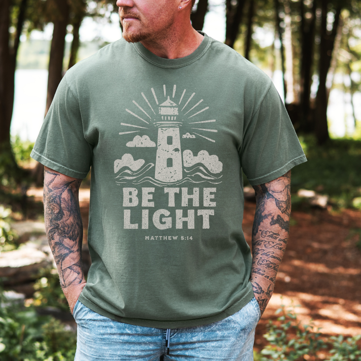 Be the Light – Matthew 5:14 Men’s Christian T-Shirt