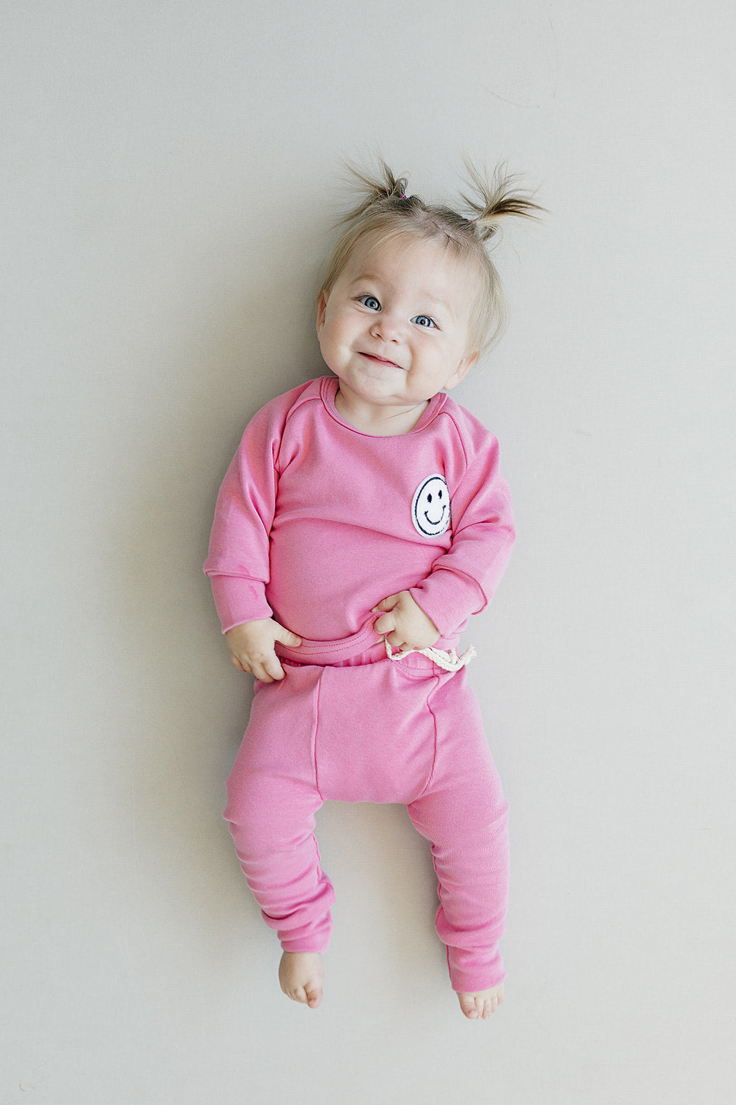 Smiley Patch Lounge Set for Kids | Bubble Gum Pink