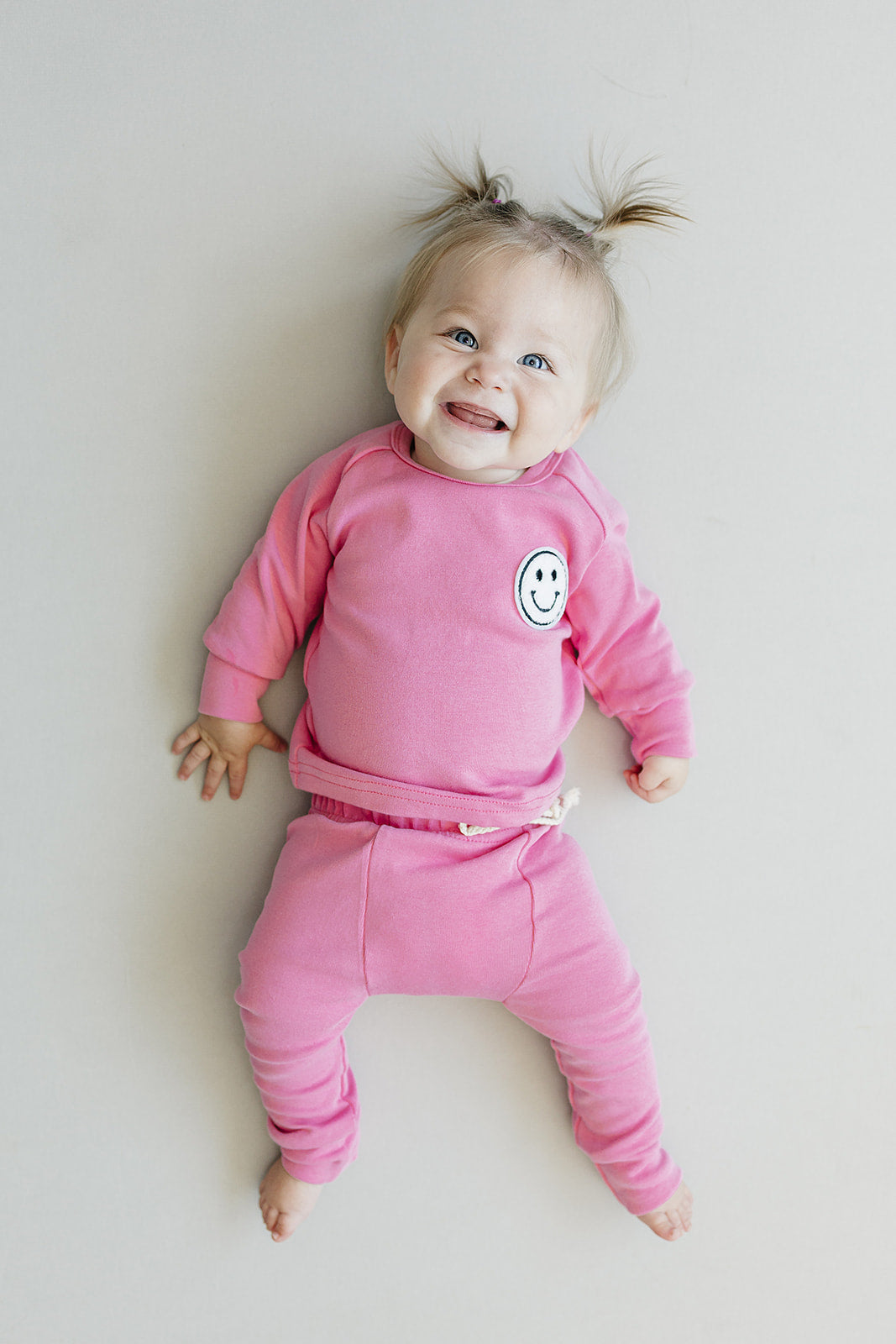 Smiley Patch Lounge Set for Kids | Bubble Gum Pink