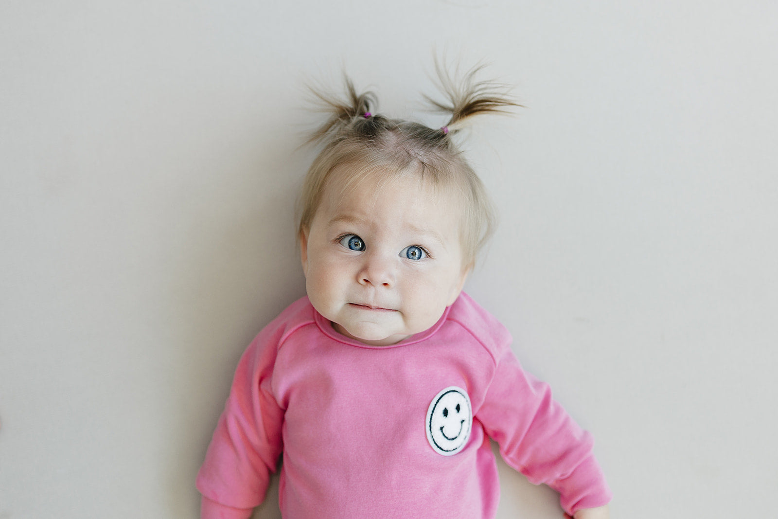 Smiley Patch Lounge Set for Kids | Bubble Gum Pink