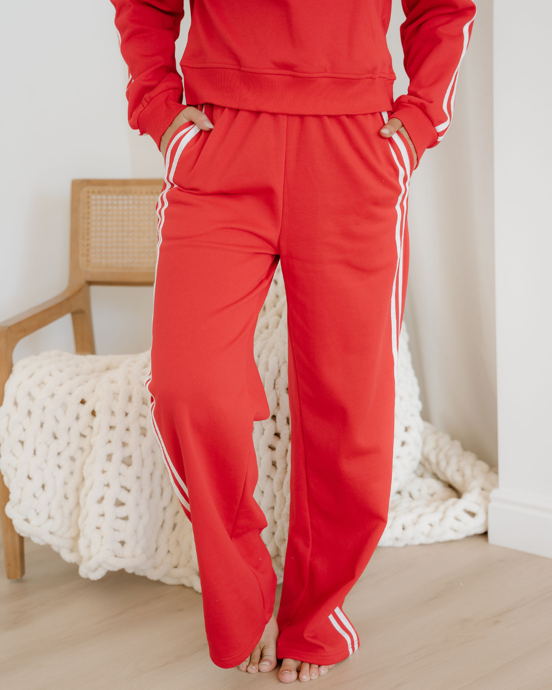 Varsity Stripe Crewneck &amp; Sweatpants Set