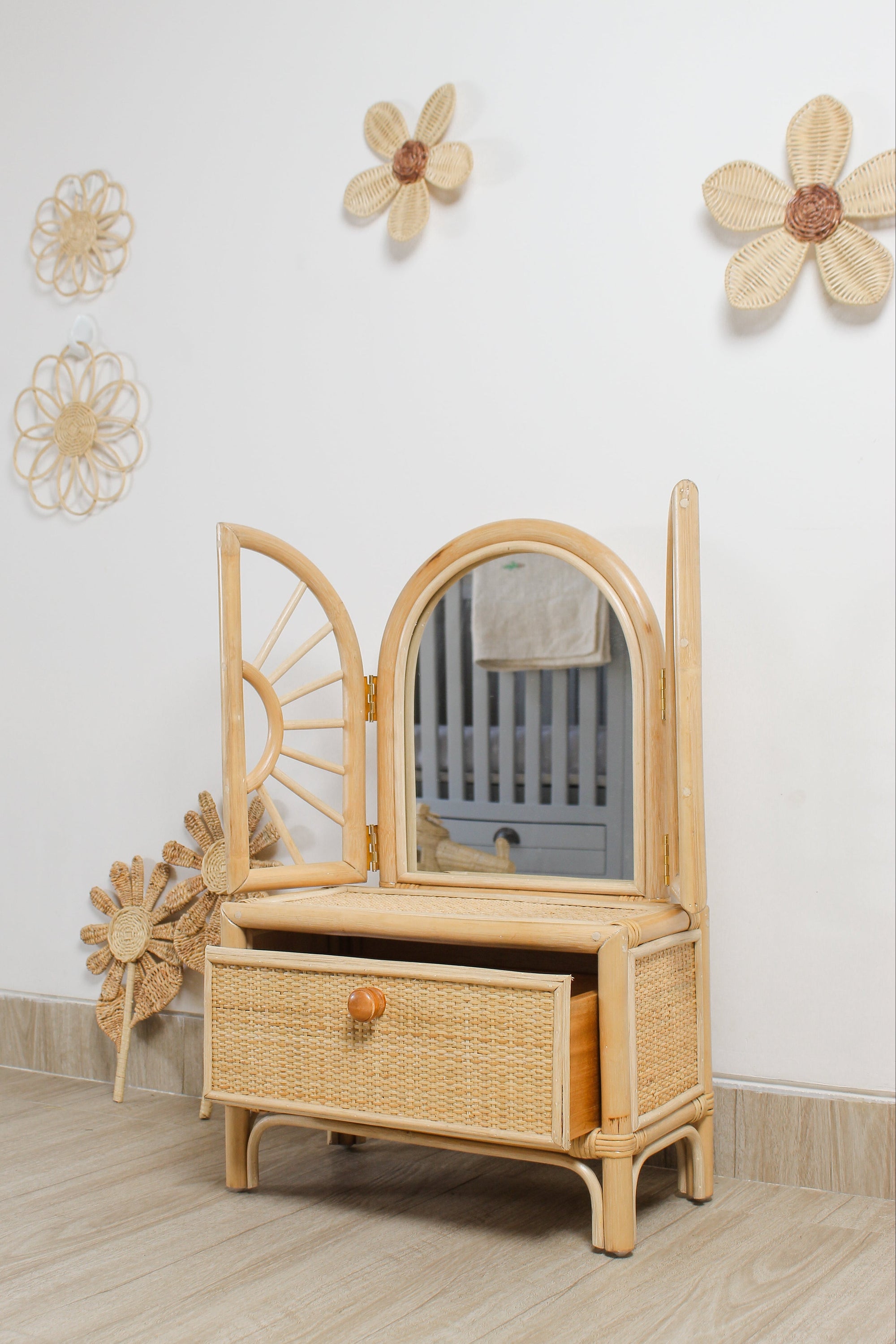 Sweet Bloom Rattan Flower Wall Art – Cute Boho Nursery &amp; Girls Room Decor