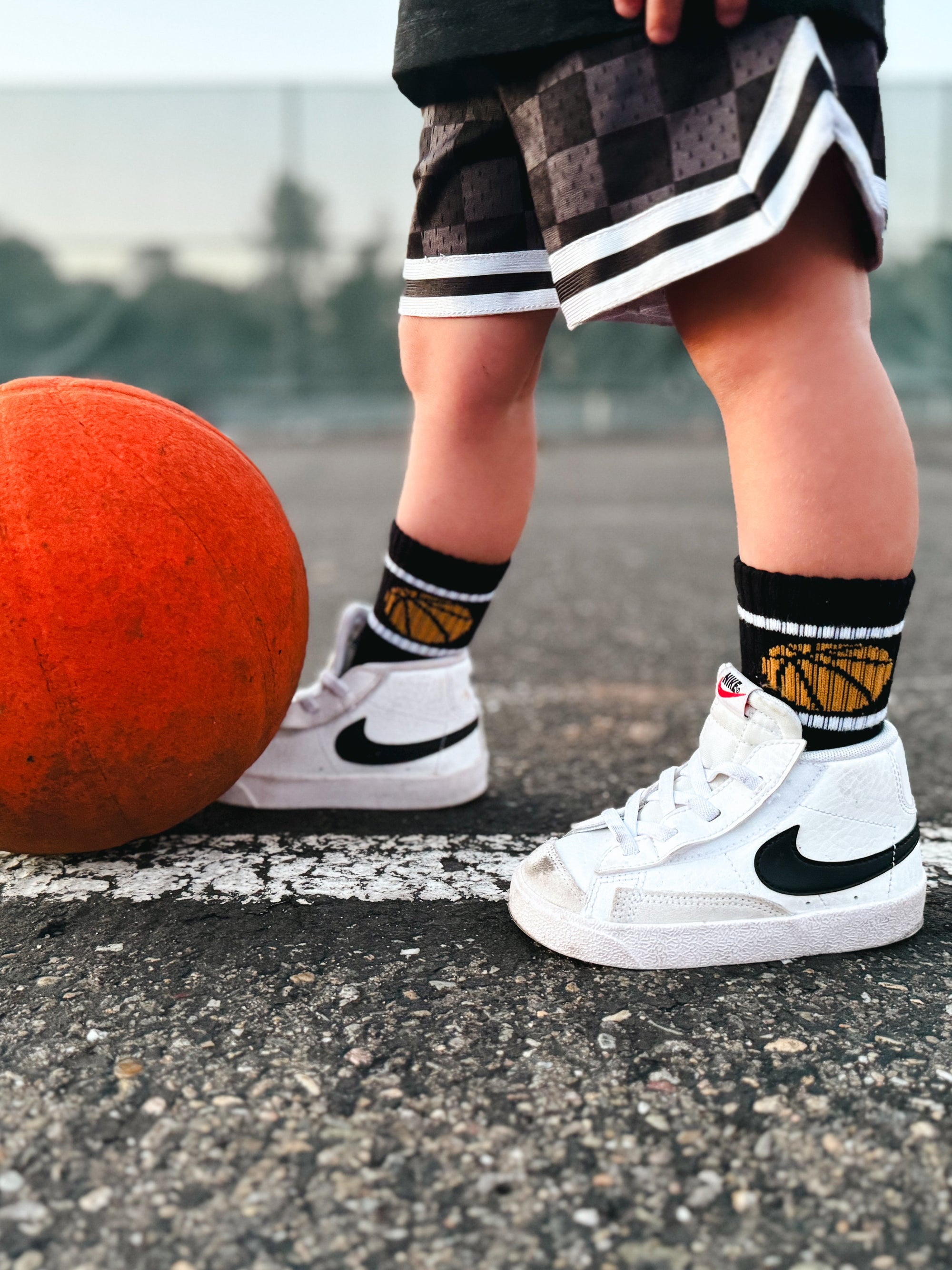 Slam Dunk Basketball Crew Grip Socks