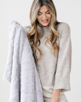 PATTERNED FAUX FUR THROW BLANKETS