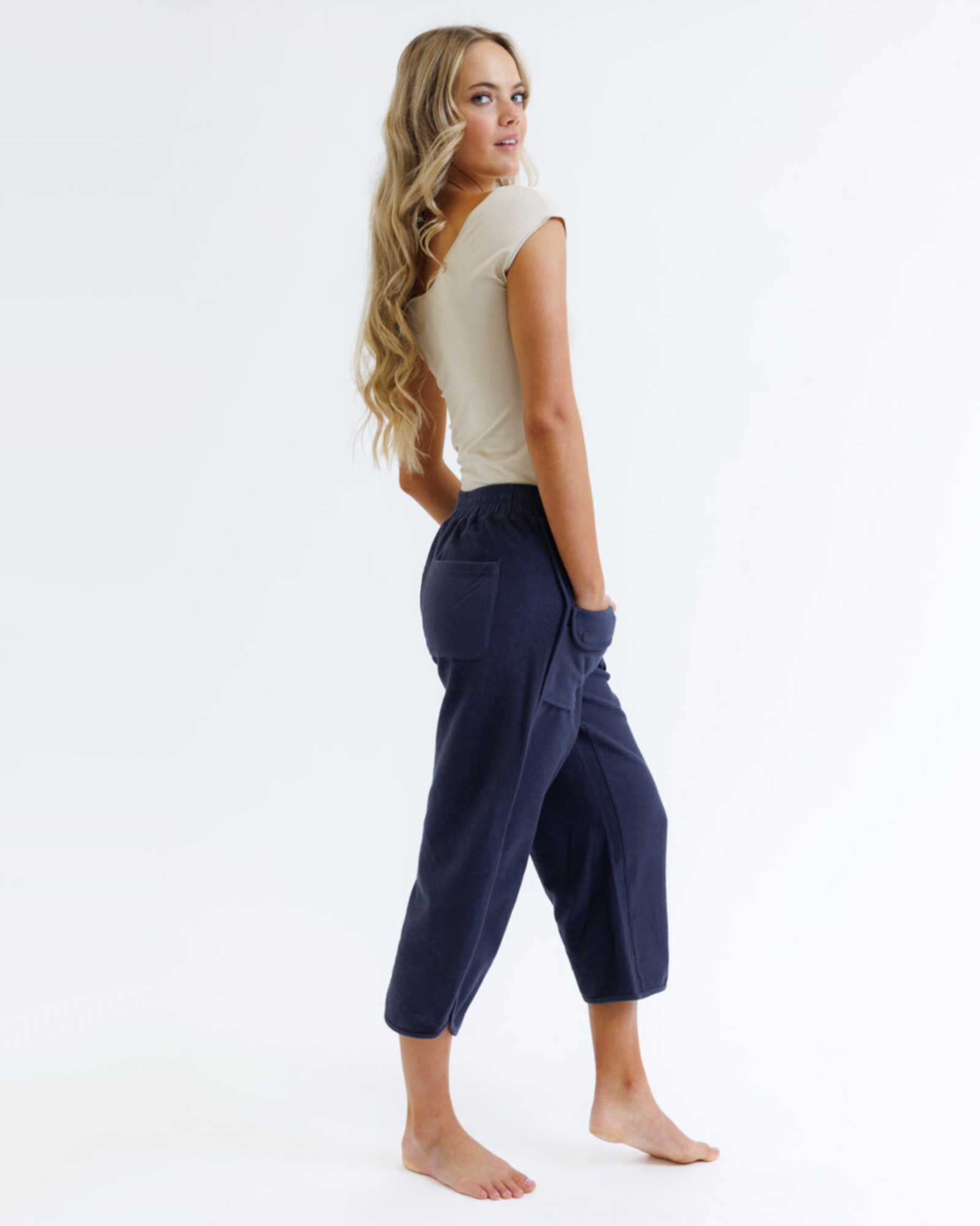 Wonder Tee Scoop Neck Fitted Cotton Tee