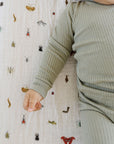 Cutie Crawlies Crib Sheet